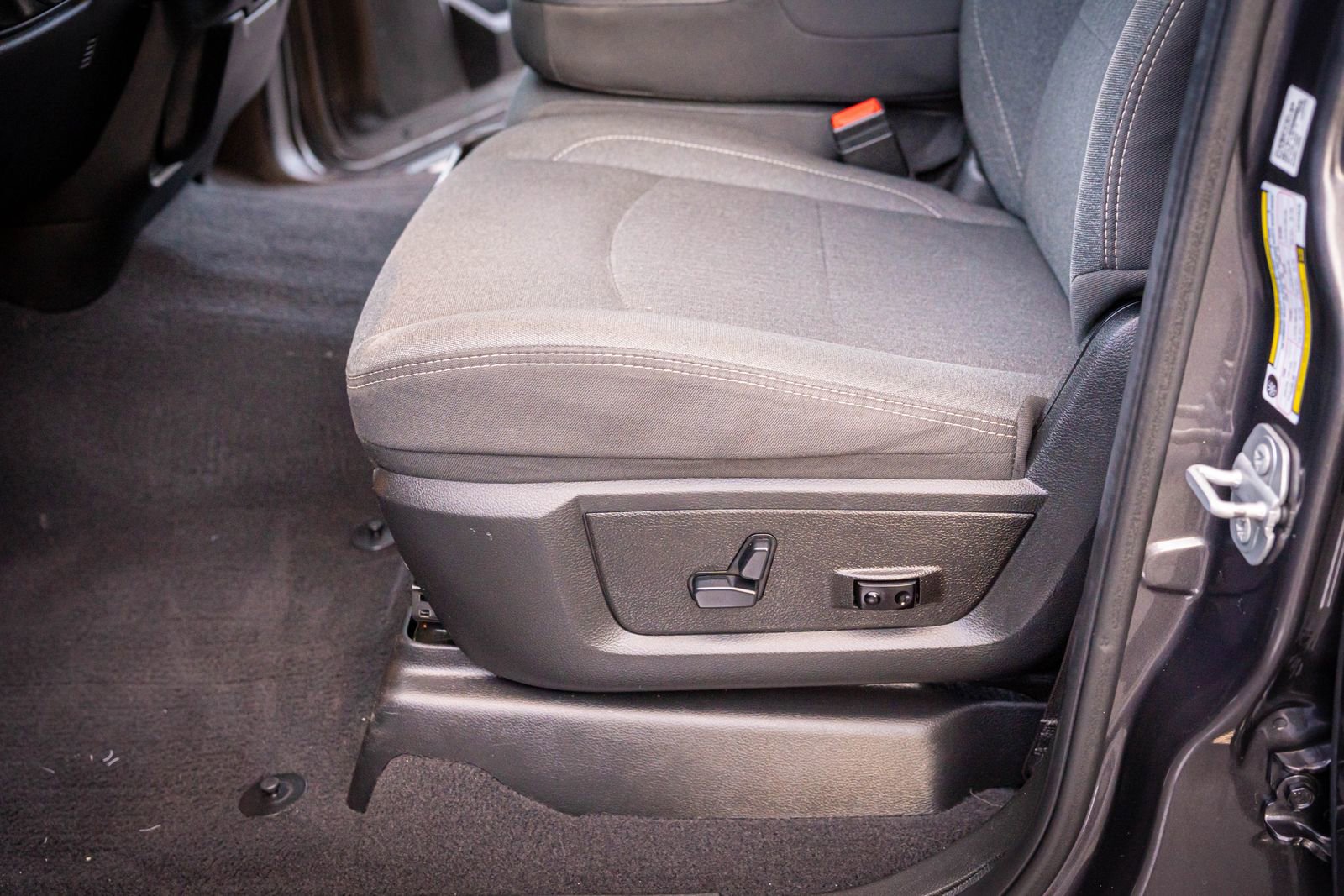 Used 2020 RAM 3500 Big Horn w/ Level 2 Equipment Group image 13