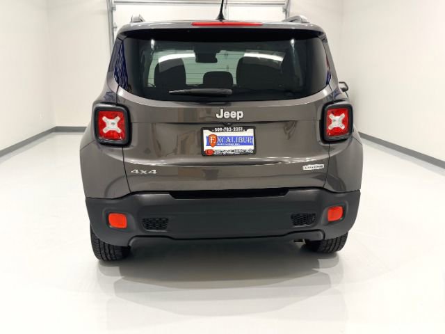 Used 2017 Jeep Renegade Latitude image 12