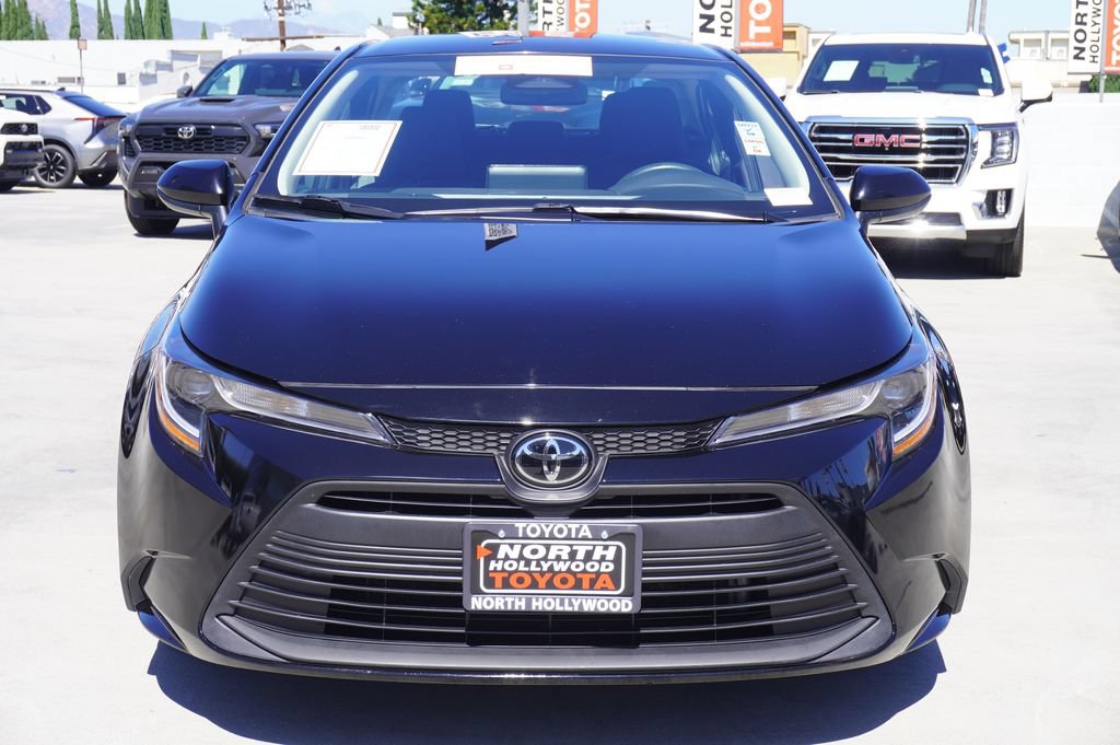 Certified 2024 Toyota Corolla LE FWD image 3