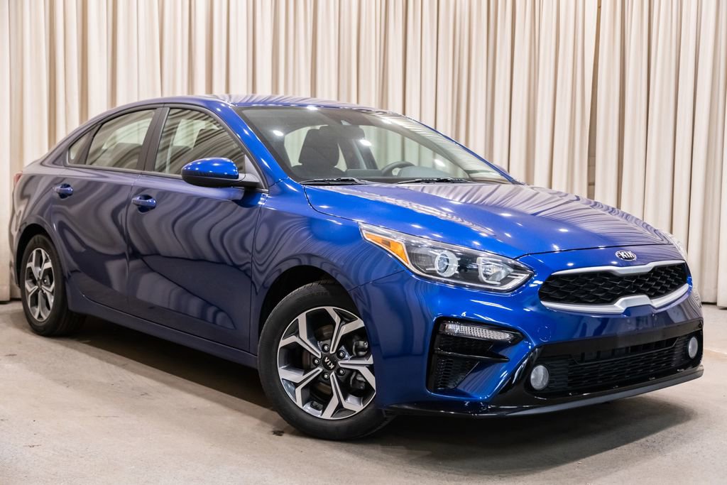 Used 2019 Kia Forte LXS image 2