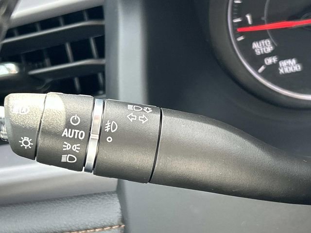 Used 2022 GMC Acadia AT4 w/ Preferred Package image 37