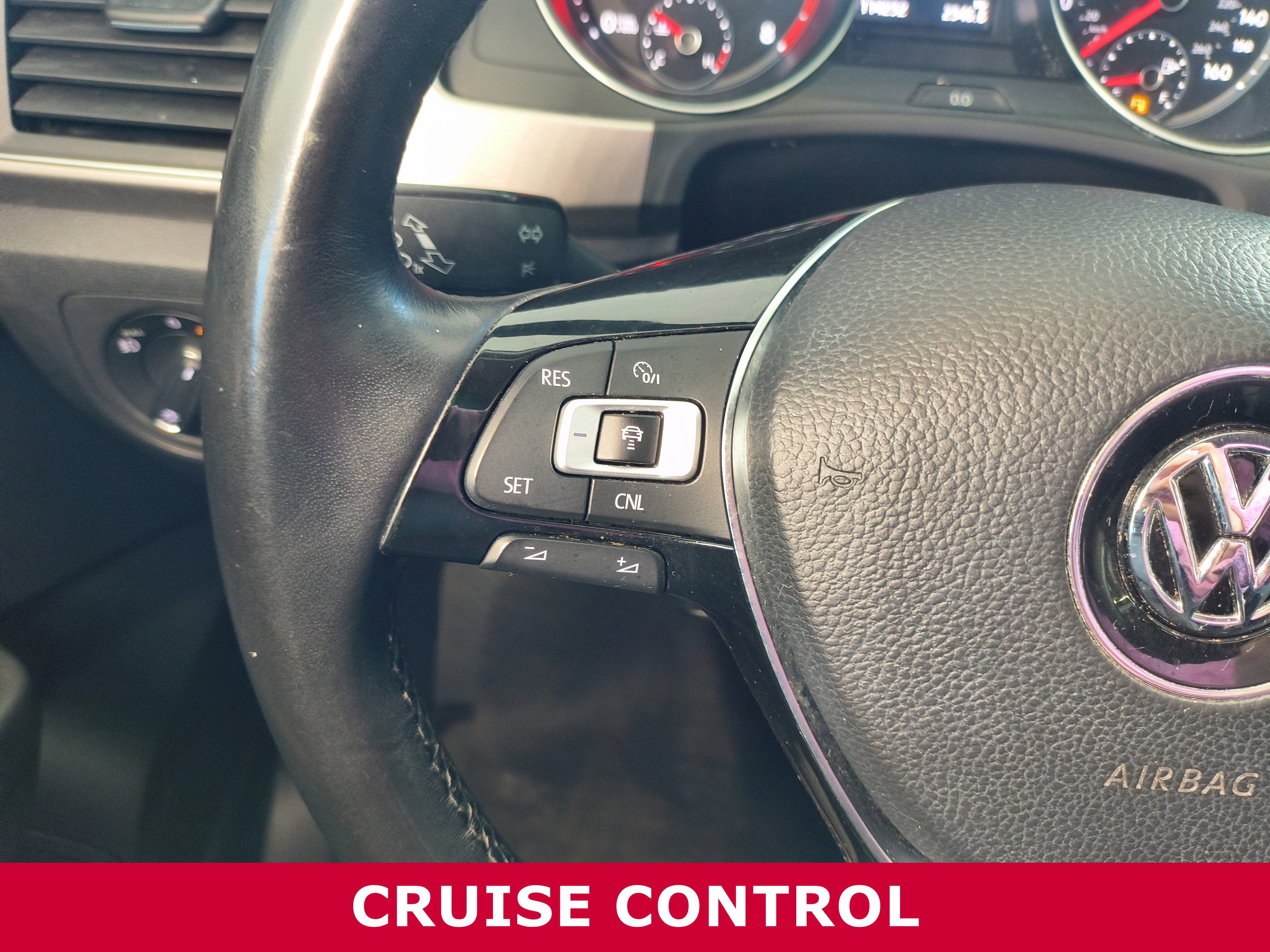 Used 2018 Volkswagen Atlas SE image 11