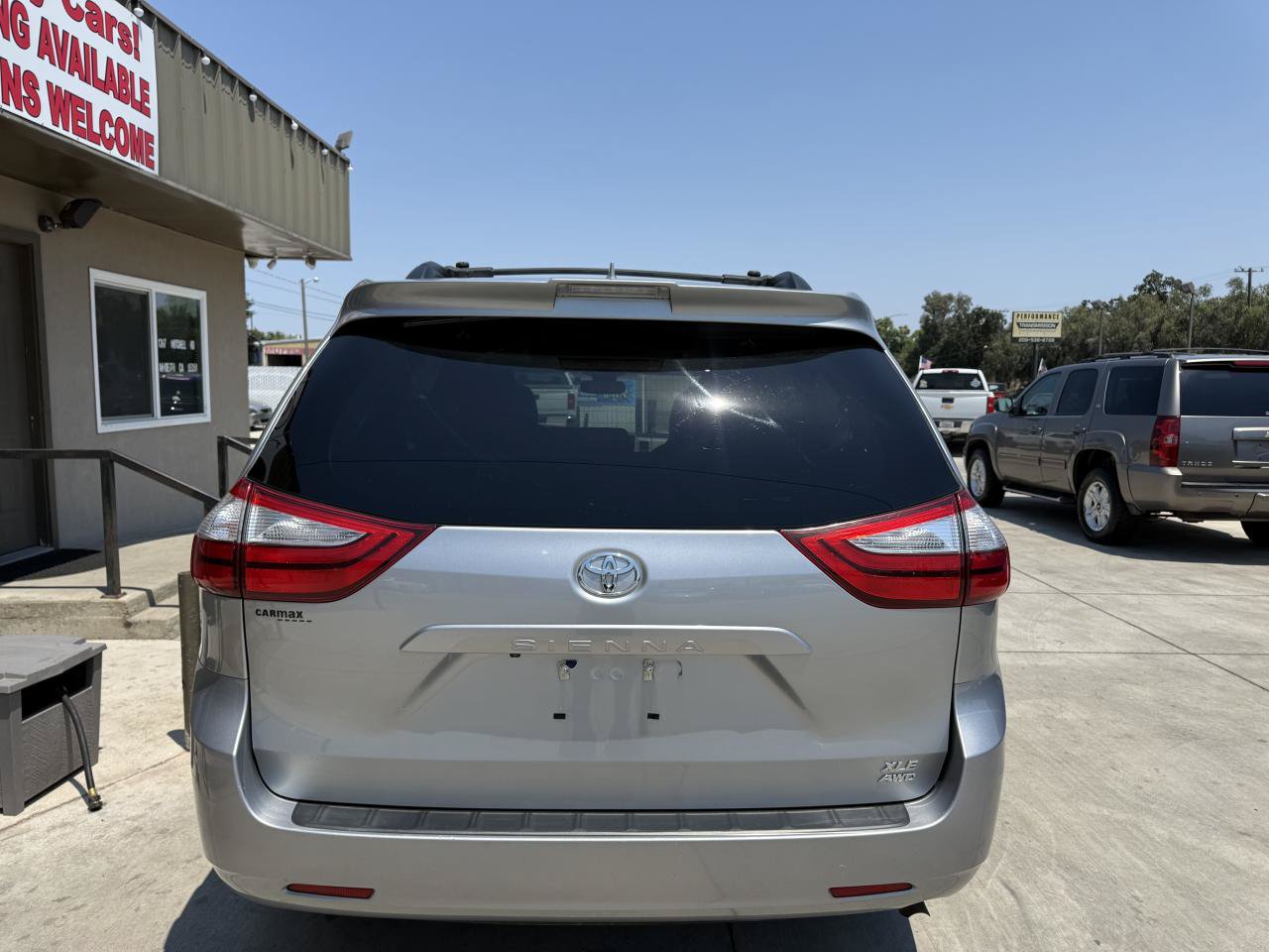 Used 2018 Toyota Sienna XLE AWD/4WD image 4