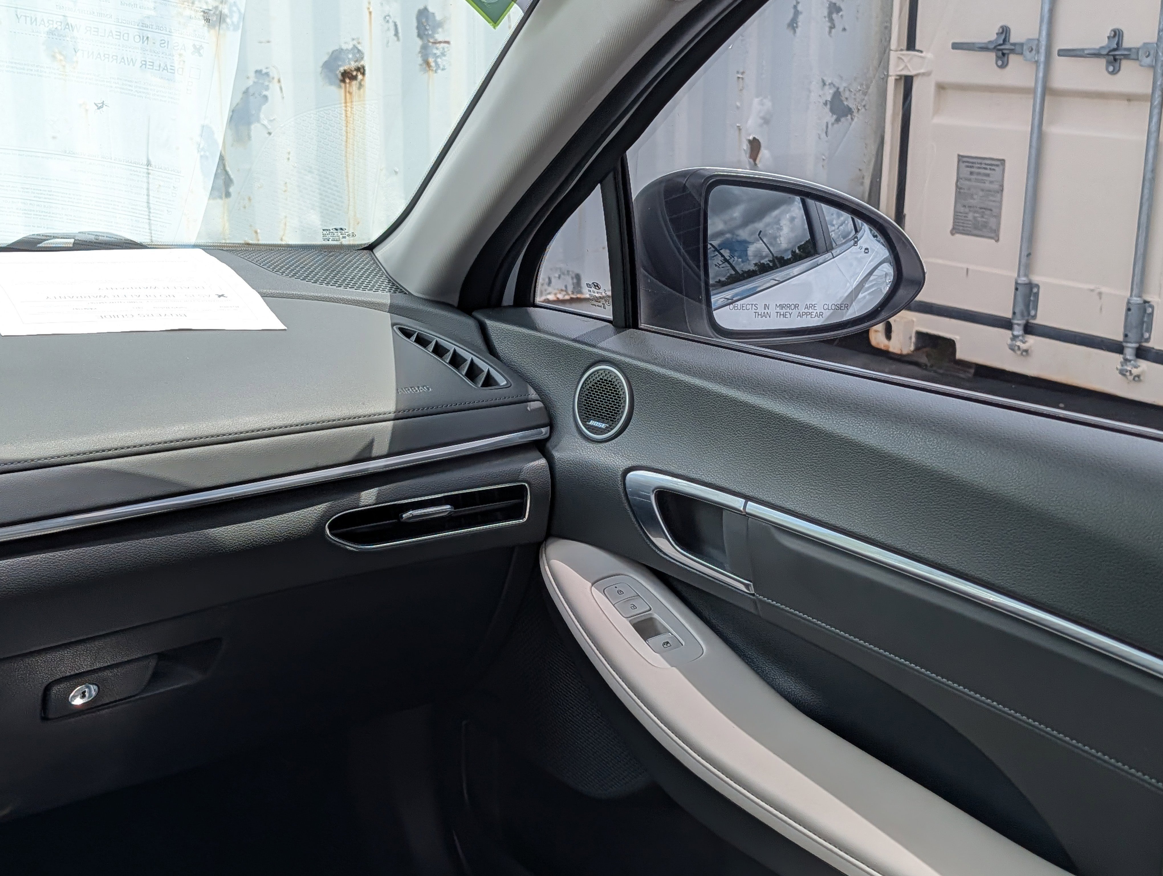Used 2023 Hyundai Sonata Limited w/ Cargo Package FWD image 16