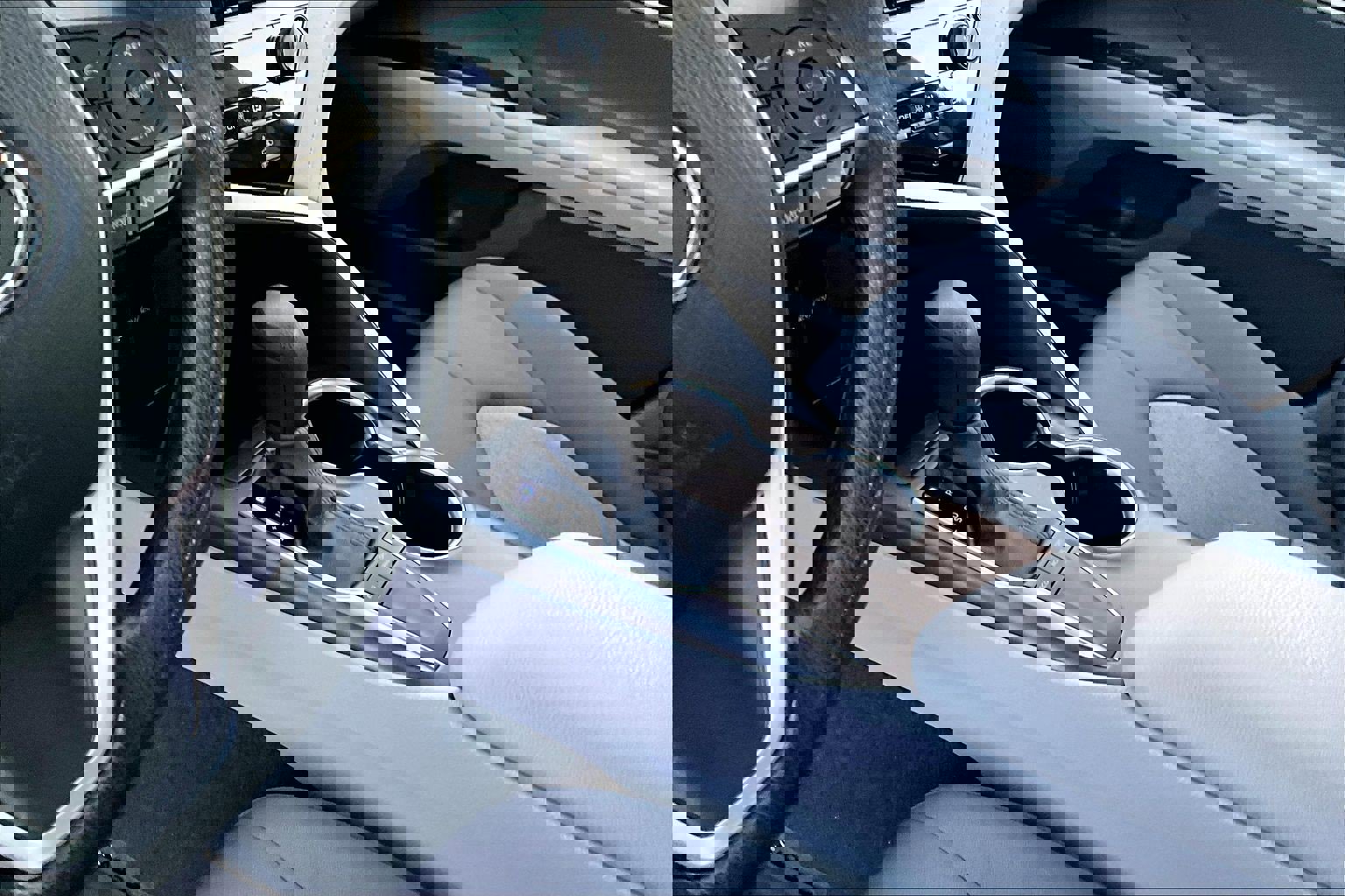 Used 2023 Toyota Camry LE image 16