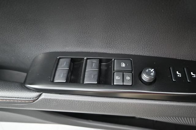 Used 2026 Toyota Camry XLE w/ Premium Plus Package FWD image 9