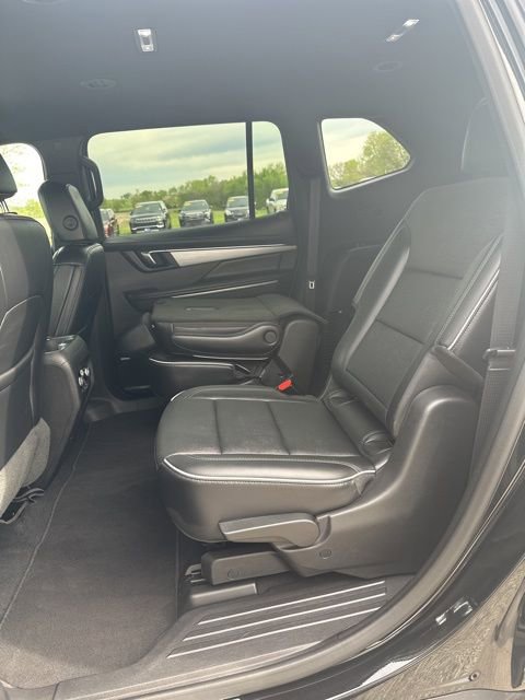 Used 2025 Buick Enclave Preferred FWD image 49