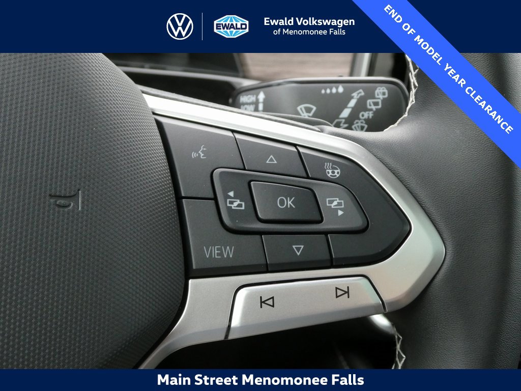 Certified 2025 Volkswagen Atlas SEL image 16