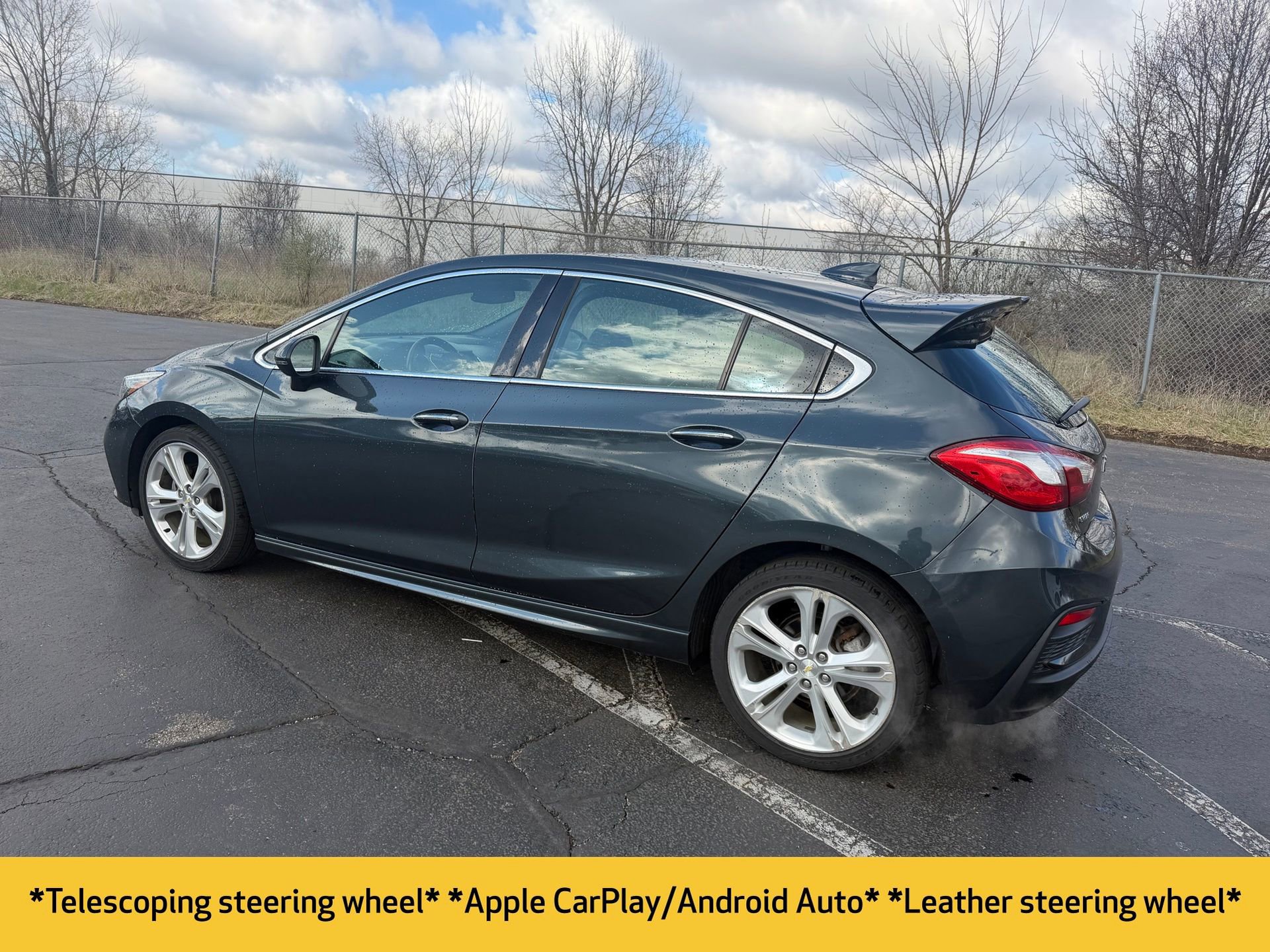 Used 2018 Chevrolet Cruze Premier w/ RS Package image 7