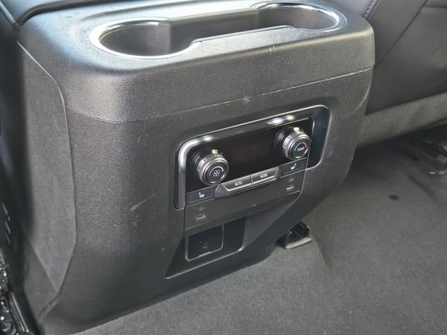 Used 2025 GMC Yukon XL Elevation AWD/4WD image 19