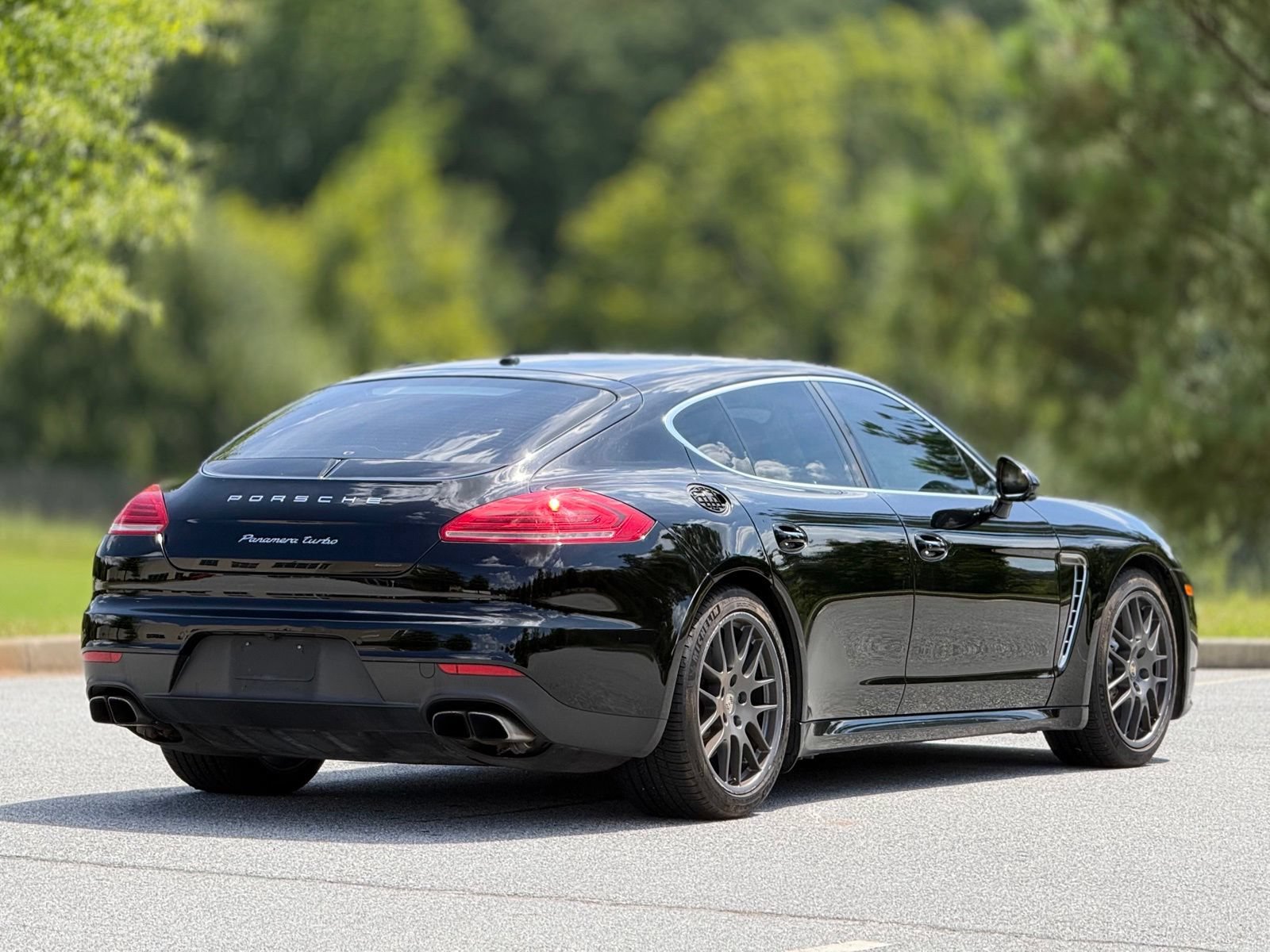 Used 2014 Porsche Panamera AWD/4WD image 11