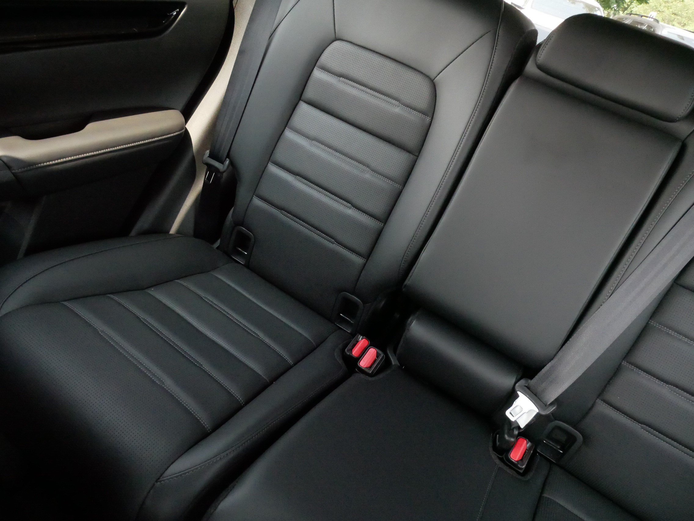 Used 2024 Honda CR-V EX-L image 12