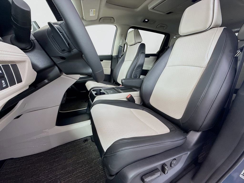 New 2026 Honda Odyssey Elite image 11