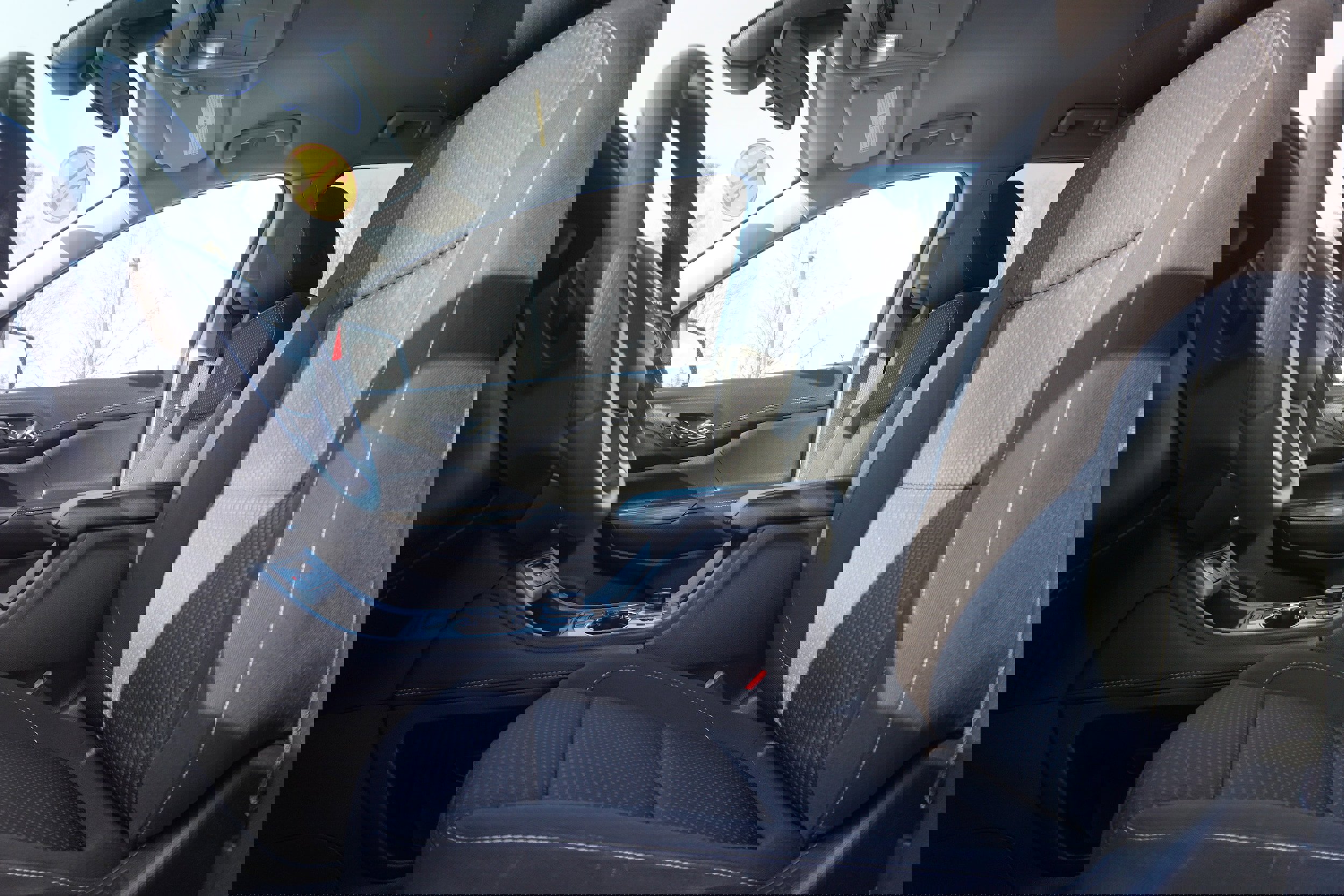 Used 2021 GMC Acadia SLE w/ Driver Convenience Package image 14