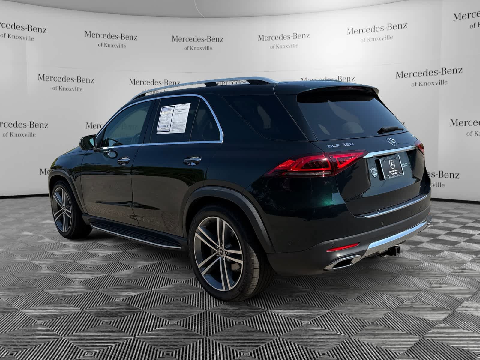 Certified 2020 Mercedes-Benz GLE 350 4MATIC image 3