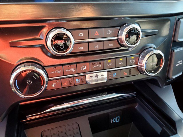 New 2026 Ford F350 Lariat w/ FX4 Off-Road Package image 17