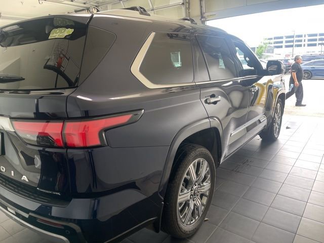 Used 2026 Toyota Sequoia Capstone AWD/4WD image 7