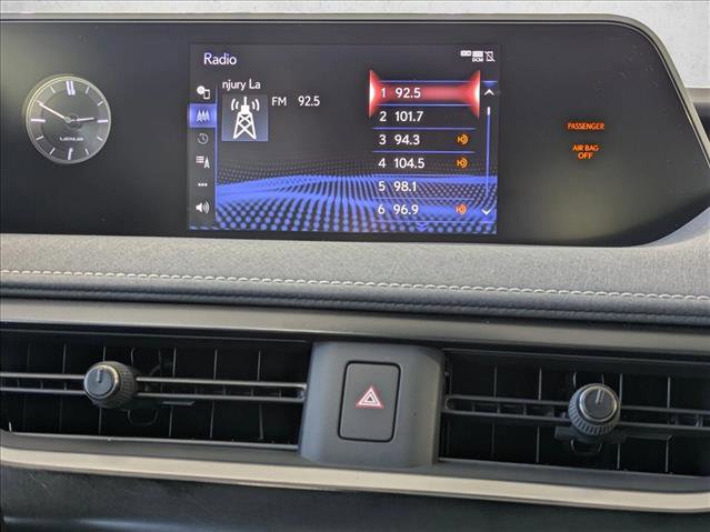 Used 2021 Lexus UX 200 w/ Premium Package image 14