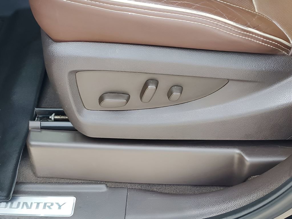 Used 2019 Chevrolet Silverado 3500 High Country w/ Duramax Plus Package image 29