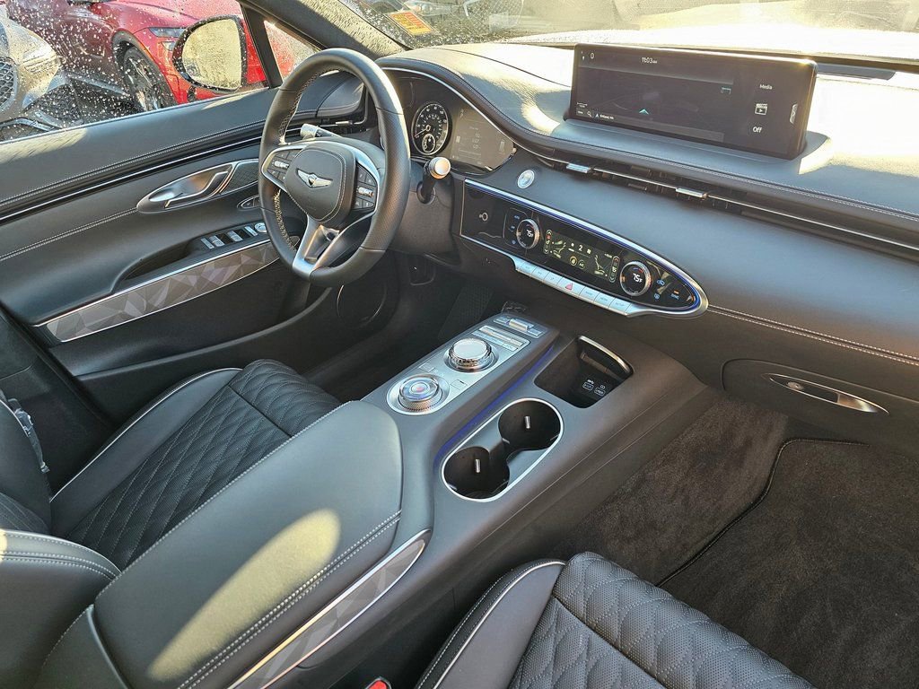 Used 2025 Genesis GV70 3.5T Sport w/ Sport Advanced Package image 30