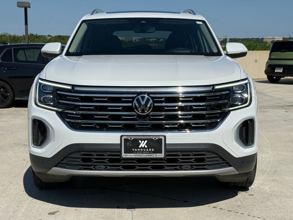 Used 2024 Volkswagen Atlas SEL AWD/4WD image 5