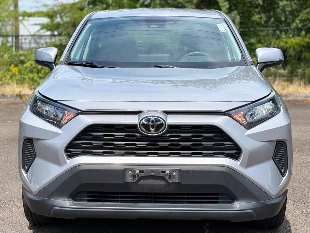 Certified 2022 Toyota RAV4 LE AWD/4WD image 8