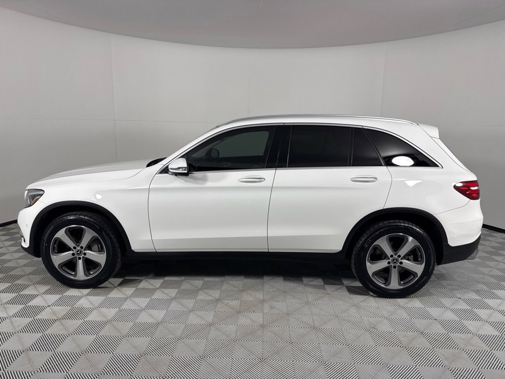 Used 2018 Mercedes-Benz GLC 300 w/ Multimedia Package image 8