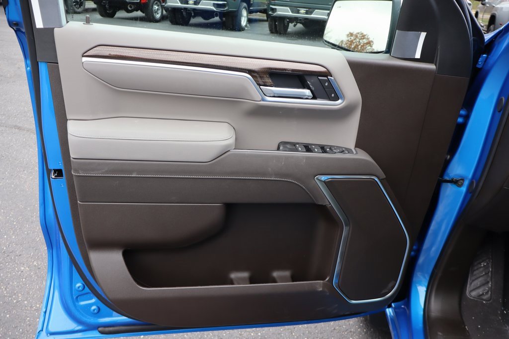 New 2026 Chevrolet Silverado 1500 LT image 3