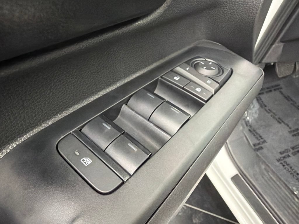 Used 2026 Toyota Tacoma SR5 AWD/4WD image 26