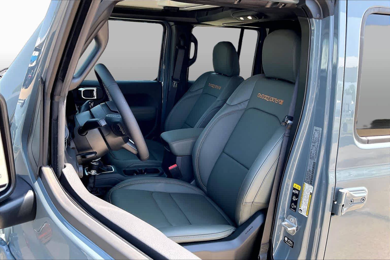 New 2026 Jeep Gladiator Mojave AWD/4WD image 9
