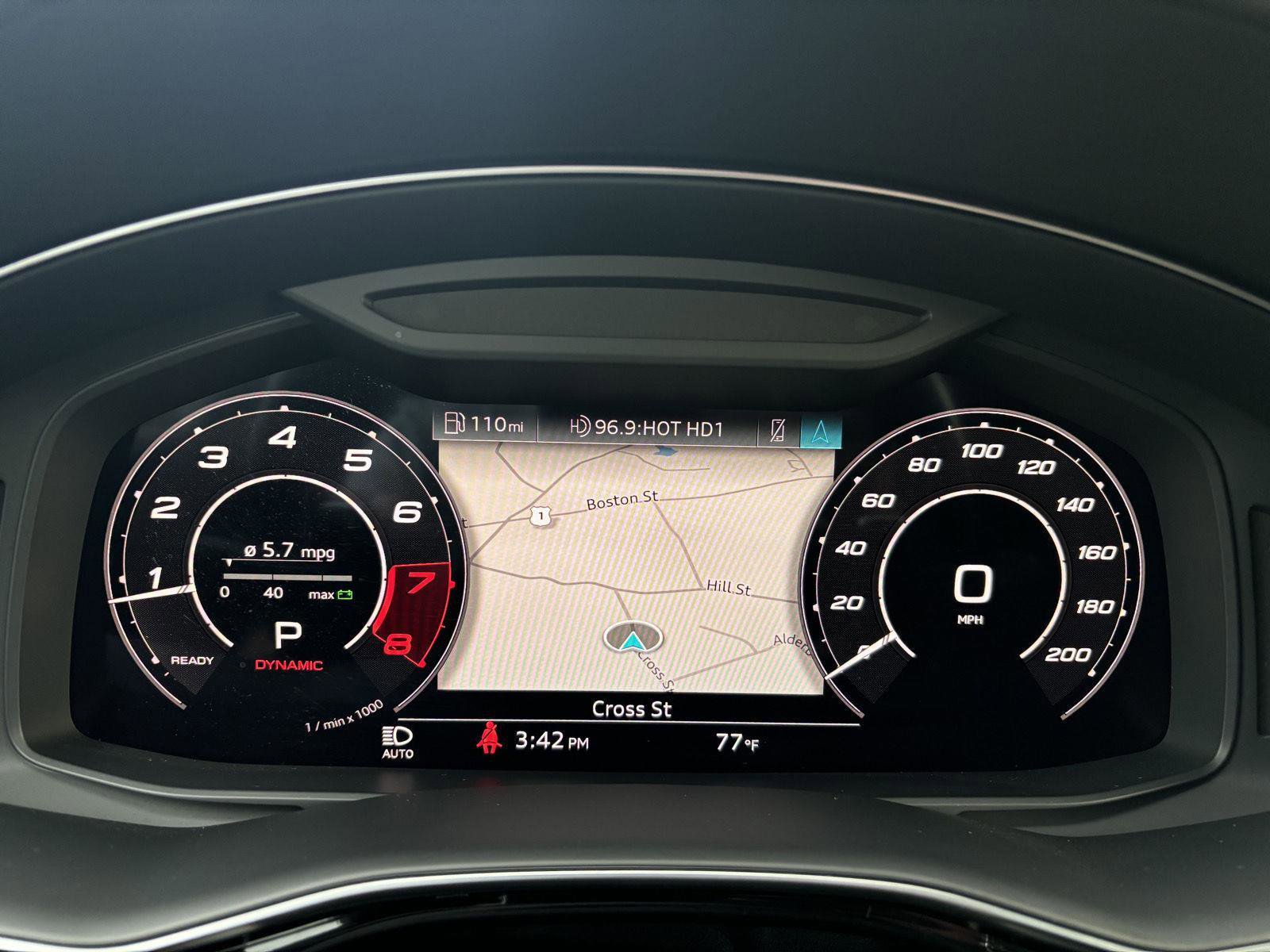 Used 2021 Audi RS Q8 w/ Carbon Optic Package image 32