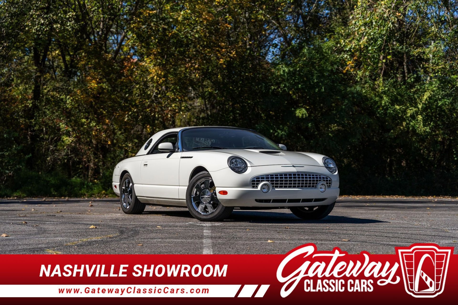 Used 2002 Ford Thunderbird video 1