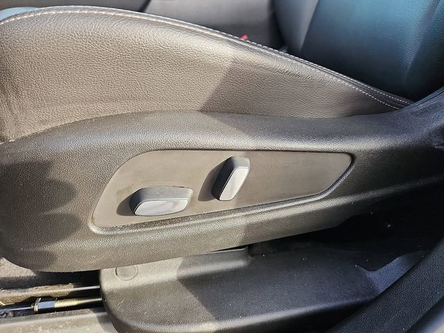 Certified 2023 Cadillac XT5 Luxury image 19