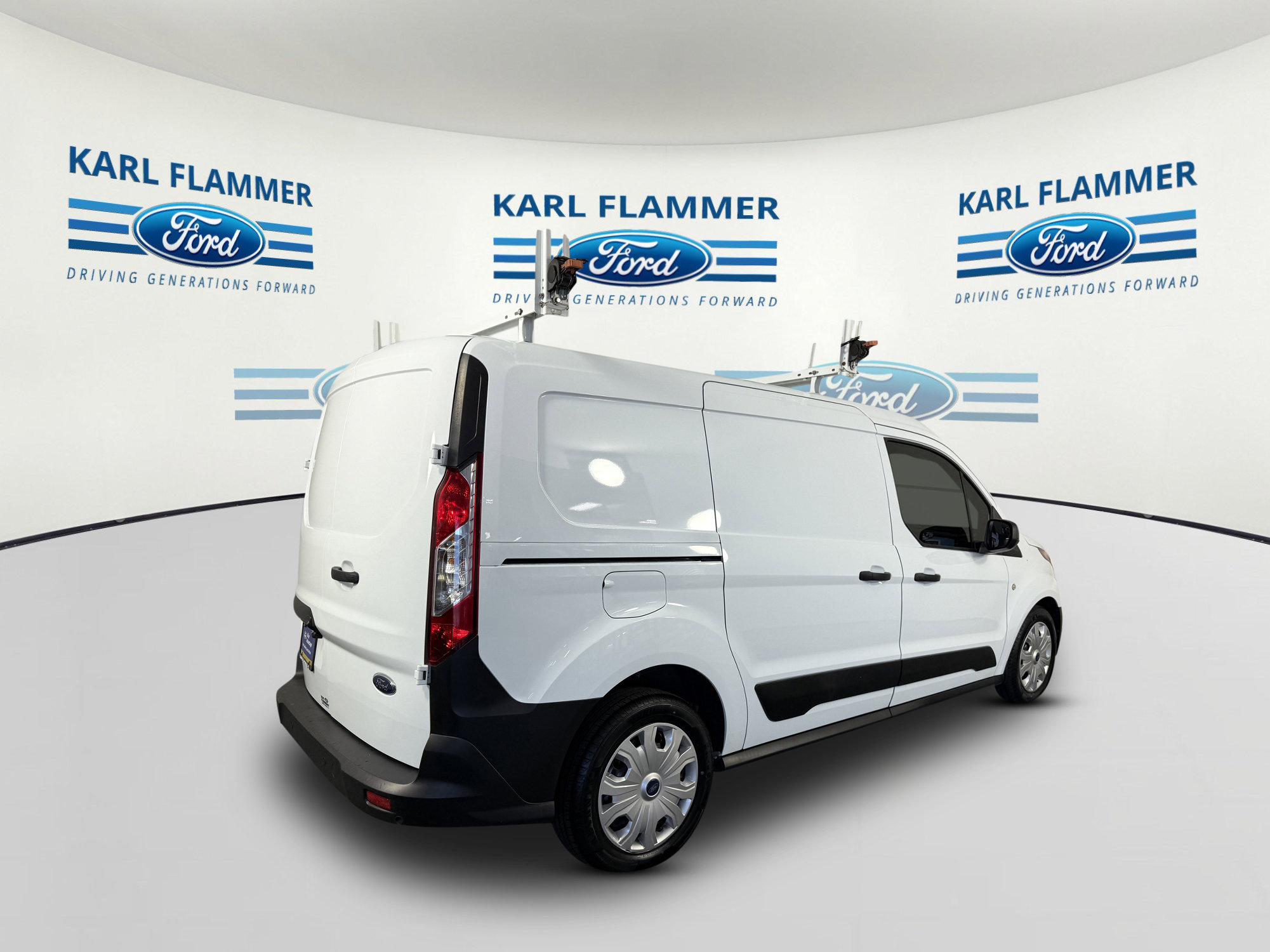 Certified 2023 Ford Transit Connect XL FWD image 3