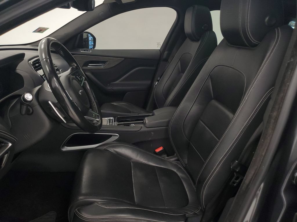 Used 2019 Jaguar F-PACE S AWD/4WD image 8