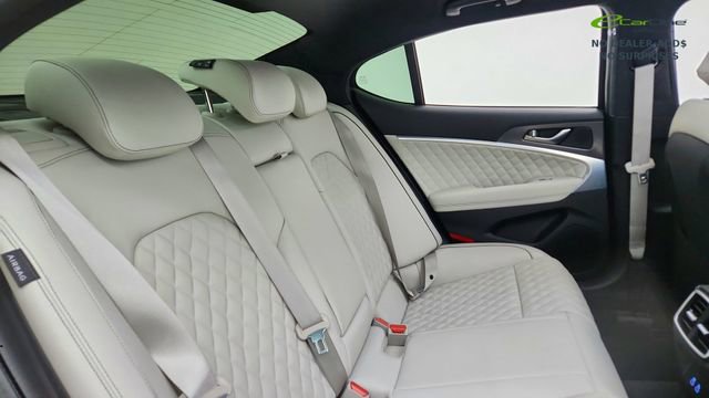 Used 2025 Genesis G70 3.3T Advanced w/ Sport Prestige Package image 26