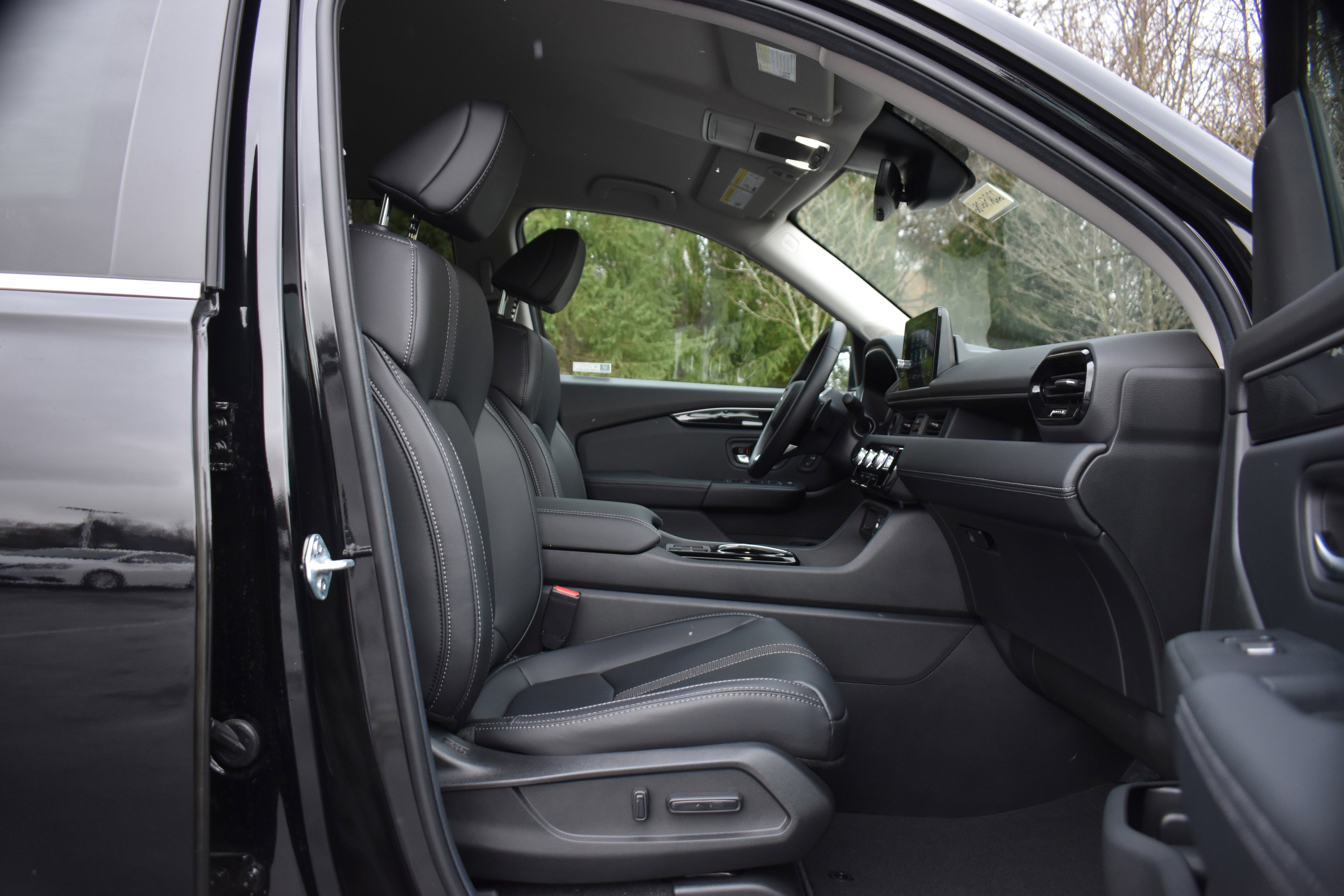 Certified 2025 Honda Pilot EX-L image 26