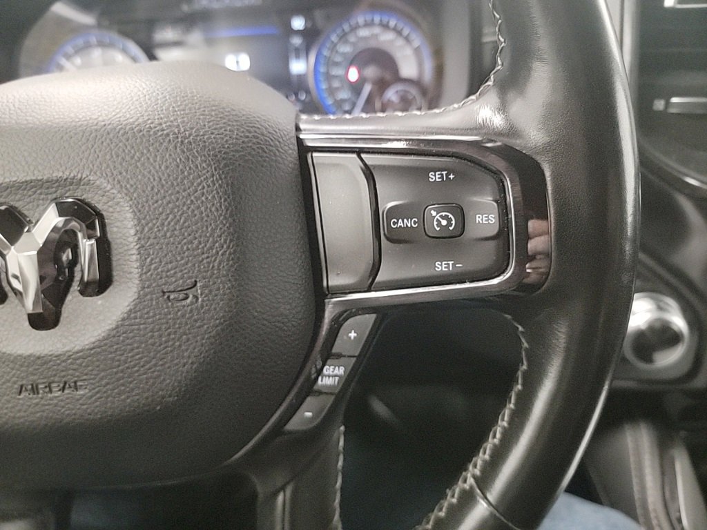 Used 2022 RAM 1500 Limited w/ Body-Colour Bumper Group image 15