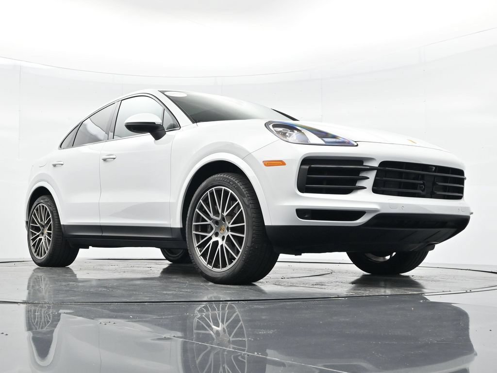 Certified 2022 Porsche Cayenne Platinum Edition AWD/4WD image 26
