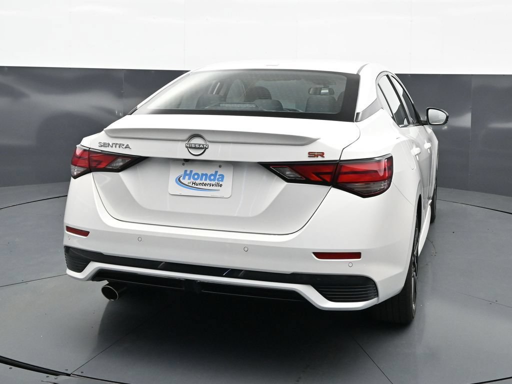 Used 2025 Nissan Sentra SR FWD image 7