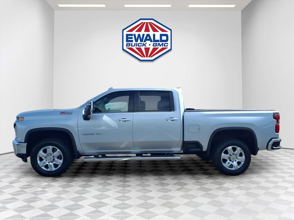 Certified 2023 Chevrolet Silverado 2500 LTZ AWD/4WD image 3