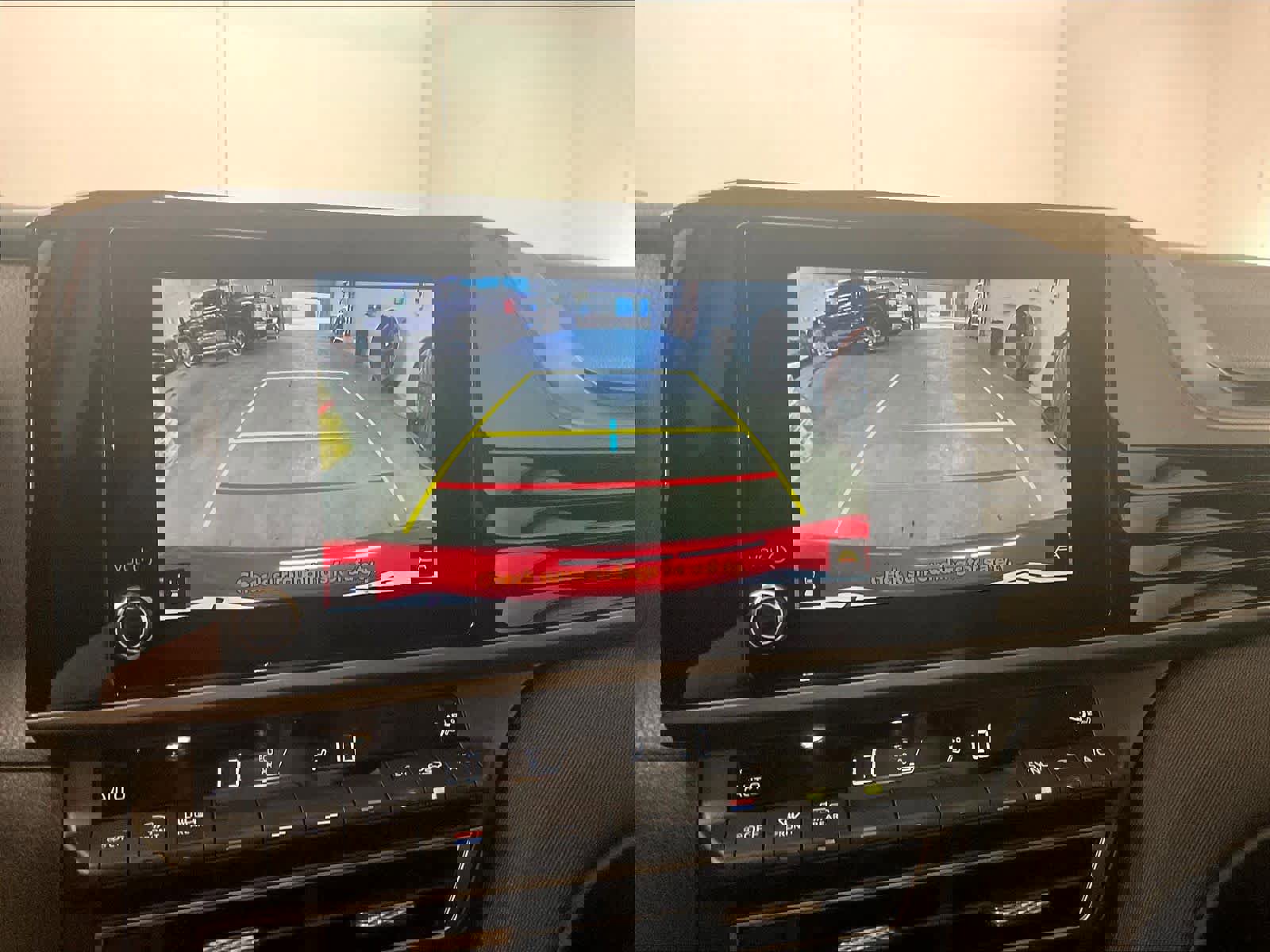 Used 2026 Toyota Camry LE w/ Convenience Package image 22