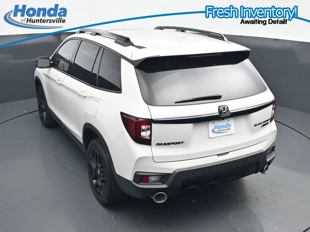 Used 2024 Honda Passport Black Edition image 18