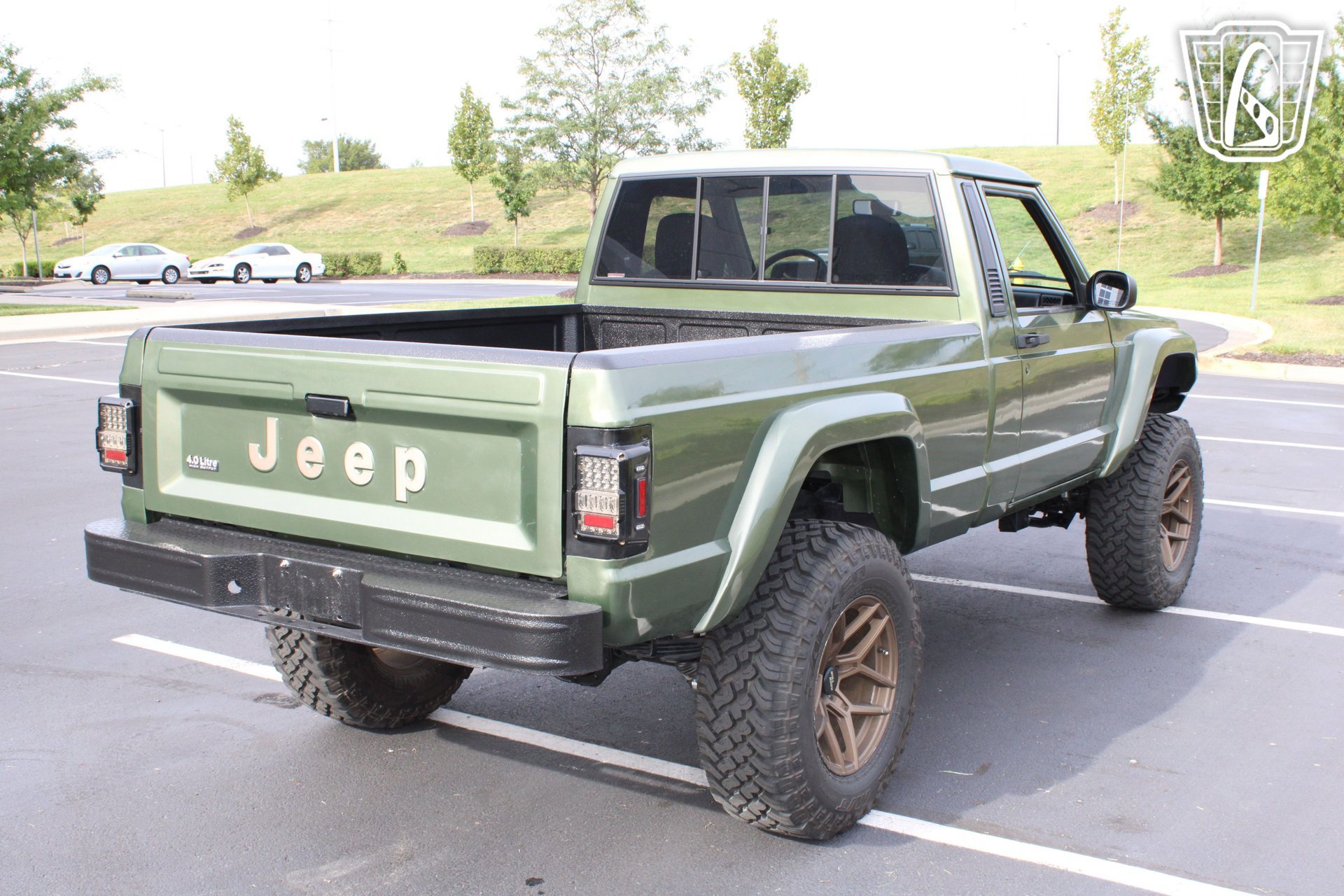 Used 1990 Jeep Comanche 2WD image 5