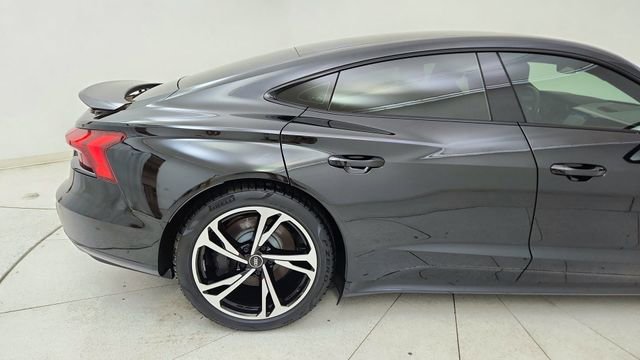 Used 2023 Audi e-tron GT Premium Plus w/ Performance Package image 12