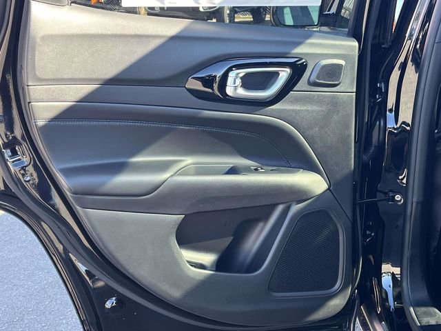 New 2026 Jeep Compass Latitude w/ Sun and Sound Group image 14