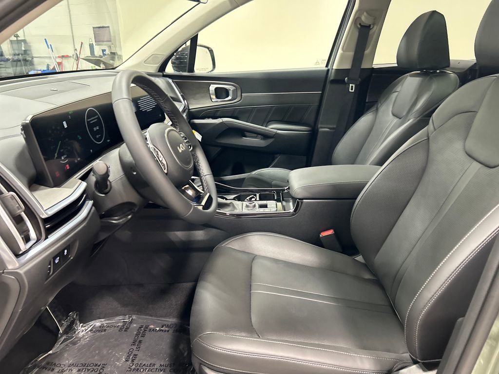 New 2025 Kia Sorento SX image 9
