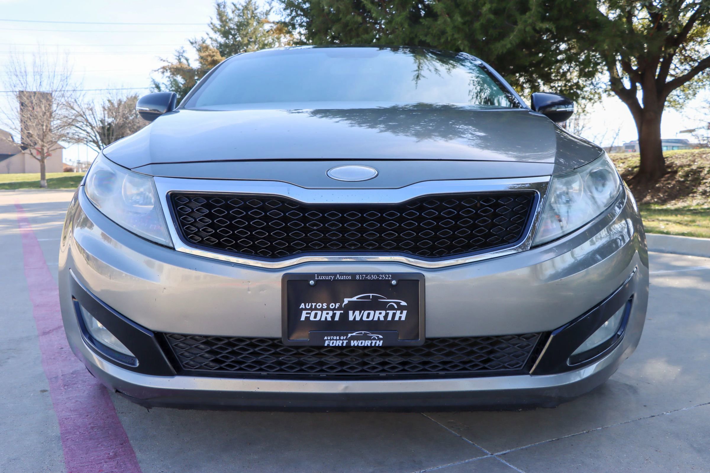 Used 2013 Kia Optima EX w/ Premium Pkg image 2