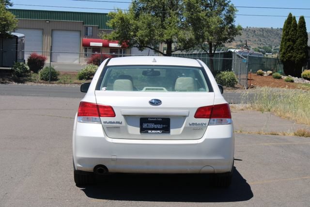 Used 2014 Subaru Legacy 2.5i Premium AWD/4WD image 4