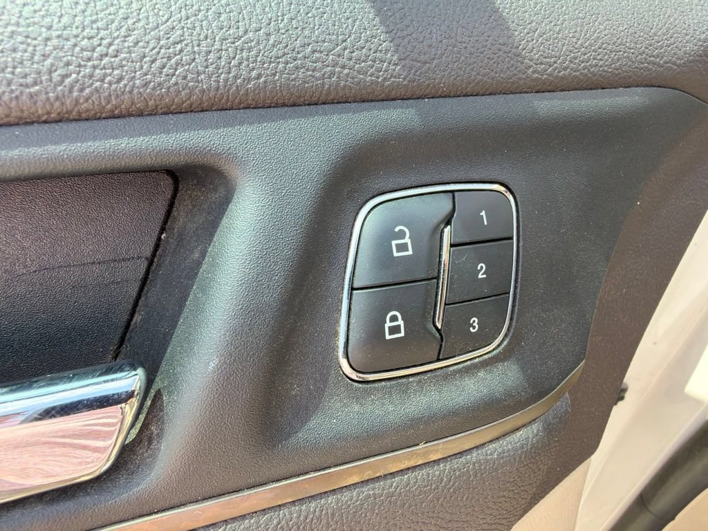 Used 2019 Lincoln MKC Reserve w/ MKC Climate Package FWD image 20